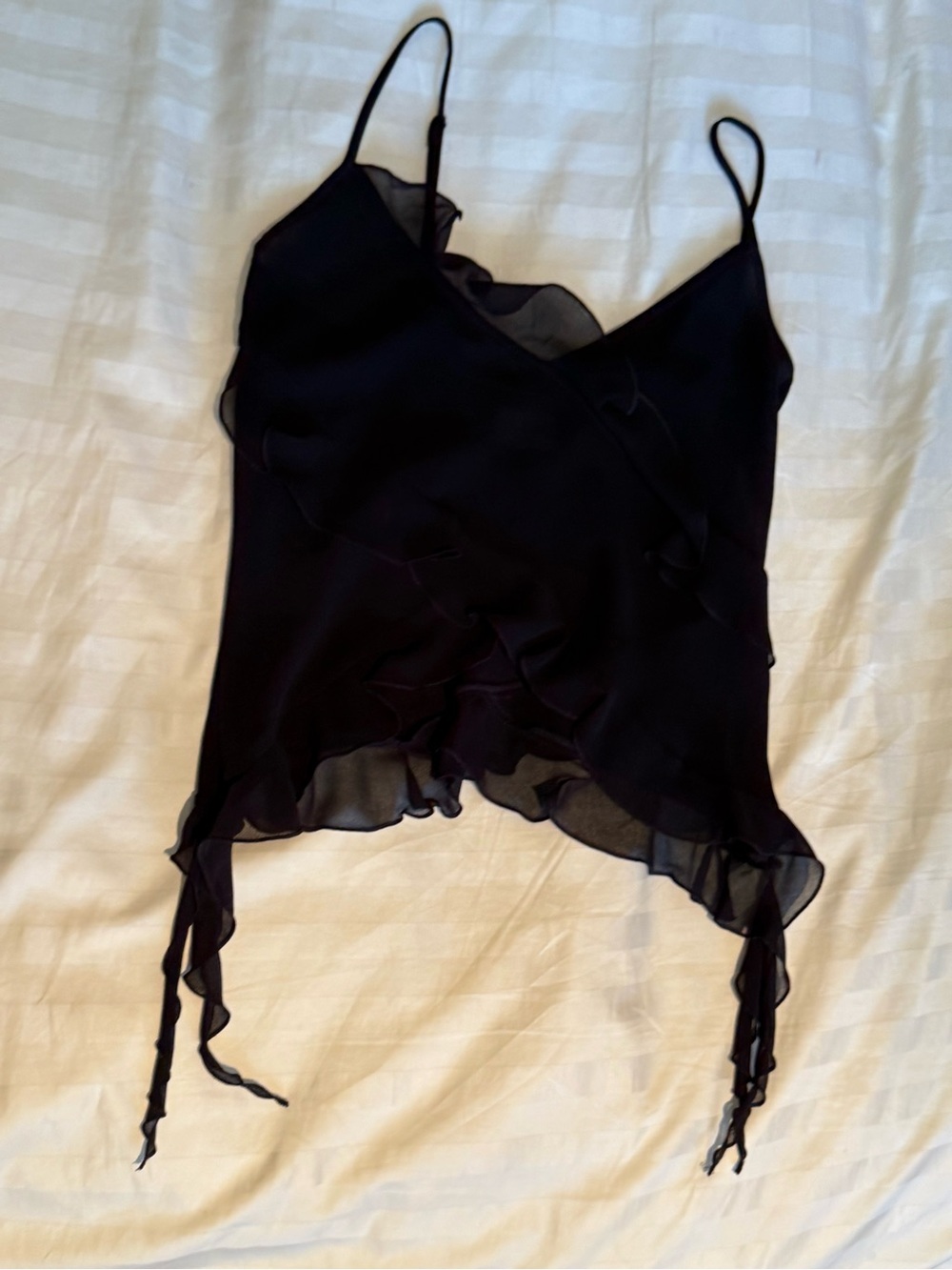 Wilfred Black Ruffle Spaghetti-Strap Cami - Picture 4 of 4